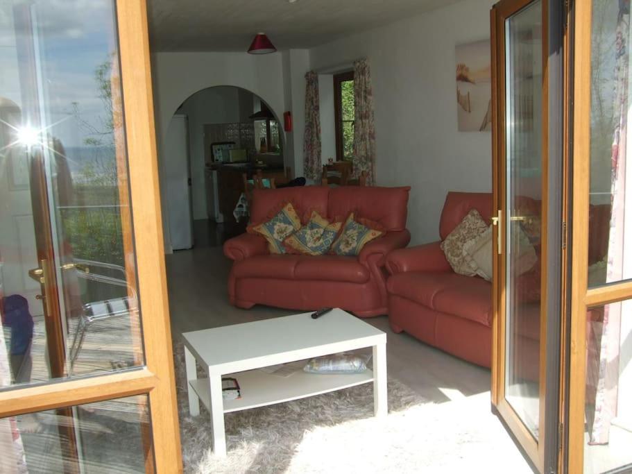 Cottage , Seaside Views, Quiet Beach, Awesome View Pendine Zewnętrze zdjęcie