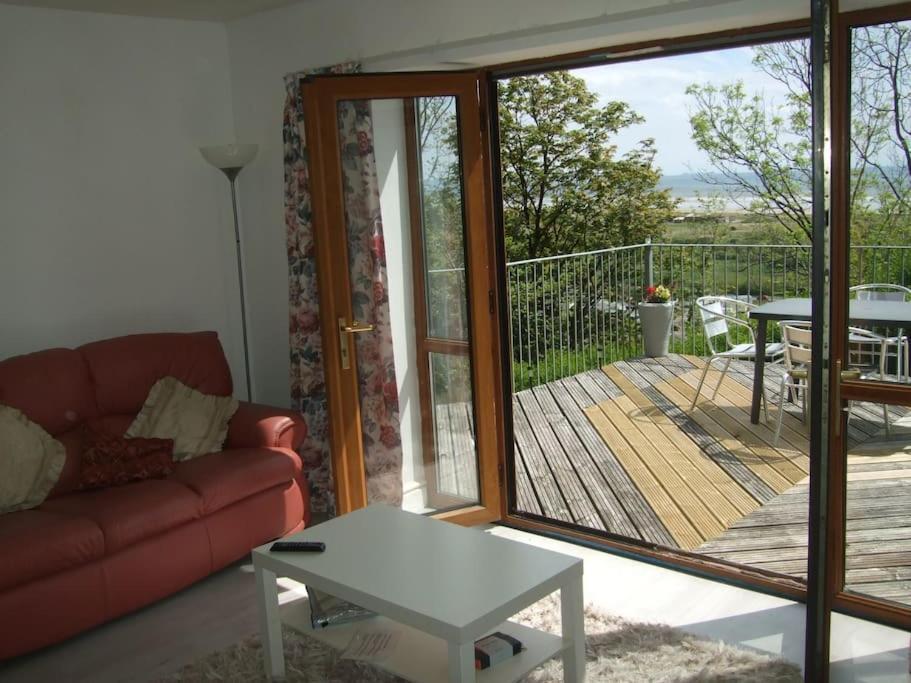 Cottage , Seaside Views, Quiet Beach, Awesome View Pendine Zewnętrze zdjęcie
